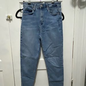 High Waist Jeans